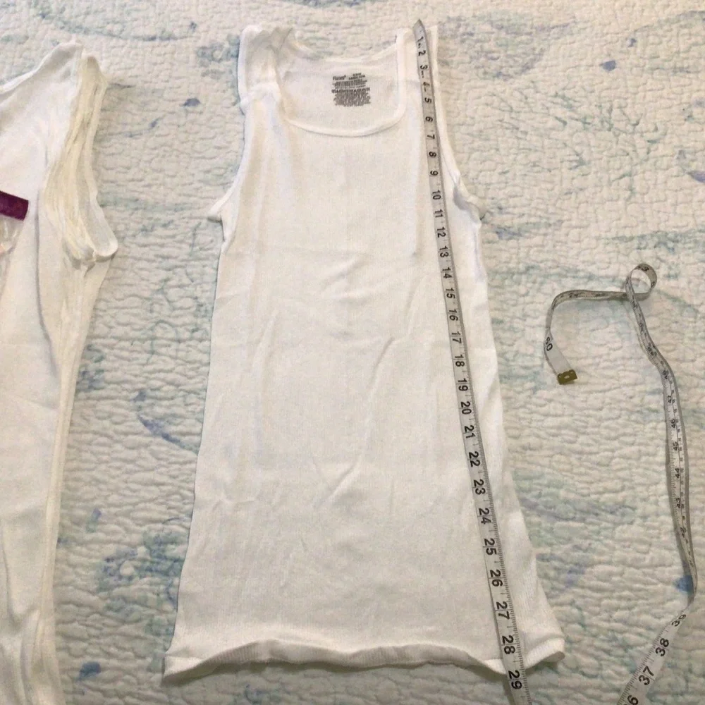 NWT - Hanes Women’s s Breathable Ribbed Tagless Tanks - Picture 4 of 6